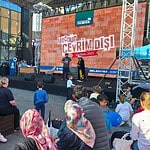 “Mecnun Çevrim Dışı” İle Tiyatro Heyecanı Başlıyor