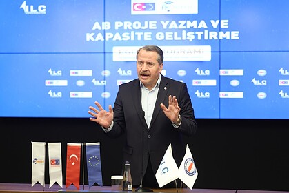 Memur-Sen Başkanı Ali Yalçın'dan Hükümete Acil Çağrı: "Temmuz Maaşlarına Seyyanen Zam Şart!"