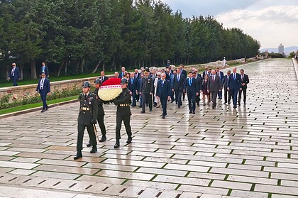 NATO Heyetinden Anıtkabir’e Ziyaret