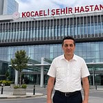 Kocaeli Şehir Hastanesi İdaresine Hürriyetçi Sağlık-Sen'den Sert Tepki: "Sağlık Çalışanı Karta Mahkûm Edilemez"