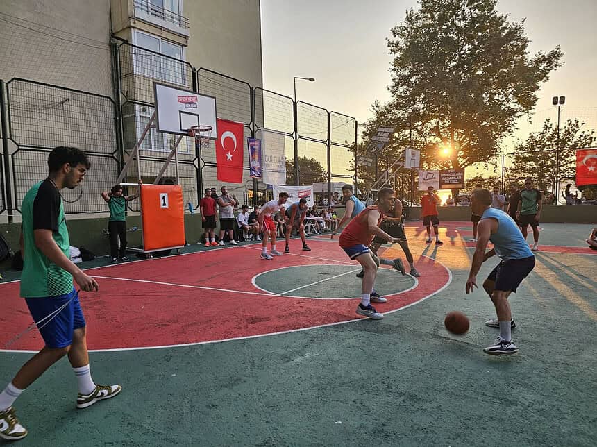 Değirmendere Sahilinde Ödüllü Basketbol Turnuvası Başlıyor! Başvurular Online Yapılacak!