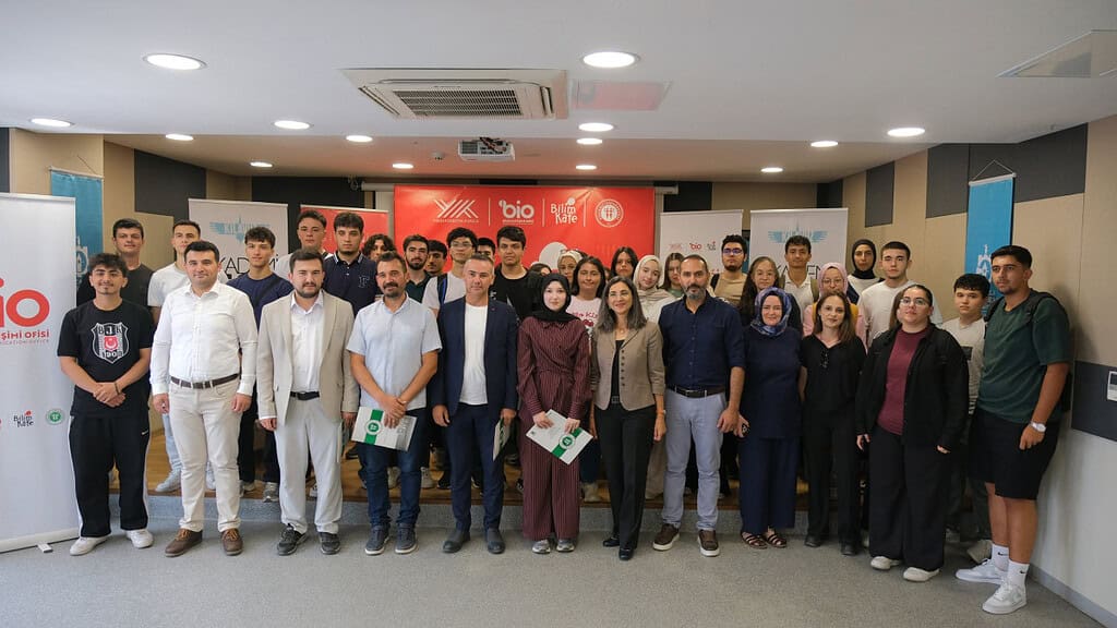 Kocaeli Büyükşehir’den YKS Tercih Döneminde Gençlere Kariyer Desteği!