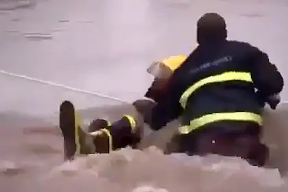Batı Afrika'da Sel Felaketi: 71 Kişi Hayatını Kaybetti