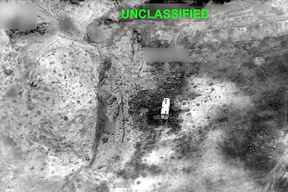 CENTCOM Hürmüz Boğazı'nda Büyük Tunb Adası'nı Vurdu