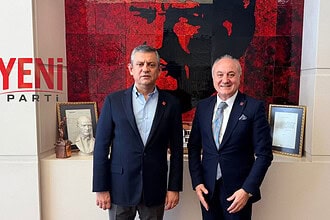 Kocaeli’de CHP’den Toplu Kopuş: İzmit, Başiskele ve Darıca Teşkilatları İstifa Etti!