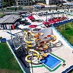 Çocukların Yaz Rotası: Değirmendere Aquapark, Günde 3 Seansta Hizmet Veriyor