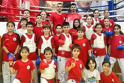 Eray Şamdan Körfez'de Tatamiye Çıktı: Gençlere Olimpiyat Dersi