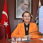 İzmit Belediye Başkanı Fatma Kaplan Hürriyet’ten Mektuplu Açıklama: "Alnım Açık, Başım Dik"