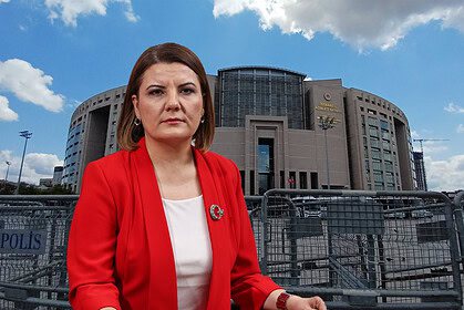 İzmit Belediye Başkanı Fatma Kaplan Hürriyet Adliyede: Çağlayan'da İfade İşlemleri Başladı!