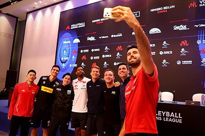 Filenin Efeleri VNL'de Slovenya'ya Karşı Sahne Alıyor: Lagumdzija'dan İddialı Sözler