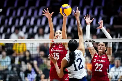 Filenin Sultanları ABD'ye 3-2 Mağlup Oldu