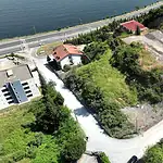 Halıdere'de 3 Sokağa Parke Çalışması Tamamlandı: Sökülen Taşlar Geri Kazandırıldı