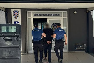 İzmit’te Emniyetten Kaçamadı: Hırsızlıktan 11 Yıl Hapis Cezası Olan A.T. Polisin Denetimine Takıldı!