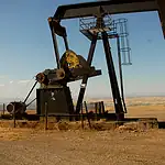 Hürmüz Boğazı'nda Gerilim: Brent Petrol 85 Doları Aştı
