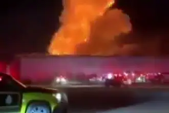 İran'dan Kuveyt'teki ABD Merkezine Kamikaze Saldırısı
