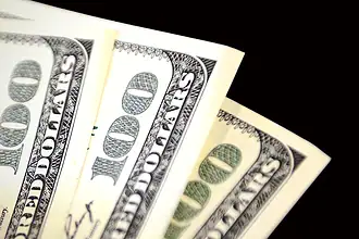 Kapalıçarşı'da Güne Sürprizli Açılış: Dolar Yükseldi, Euro Geriledi