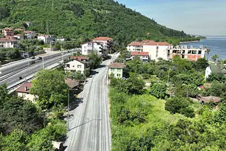 Karamürsel Caddesi Baştan Sona Yenileniyor: 540 Metrelik Yolda Elektrik Yer Altına Alındı