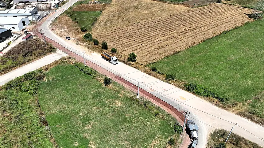 Kartepe Reform Caddesi Yenileniyor: 4 Bin 400 Ton Asfalt