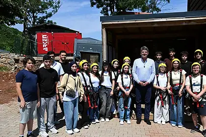 Kartepe'de Gençlik Kampı: 4 Günde Esnaflıktan Seramiğe
