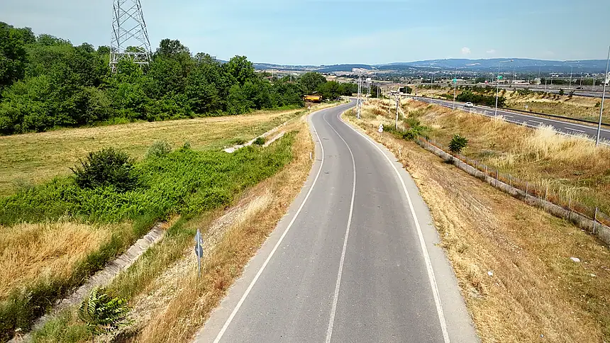 Kocaeli'de 6 Ayda 7 Bin 500 Yol Dikmesi: Hedef 15 Bin