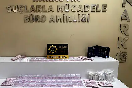 Kocaeli'de Uyuşturucu Operasyonu: 5 Tutuklama, 316 Ecza Ele Geçti