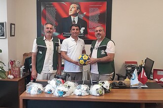 Körfez Belediyesi'nden Geri Dönüşüm Rekoru: 700 Kg Atık Pil Toplandı, Öğrenciler Ödüllendirildi!