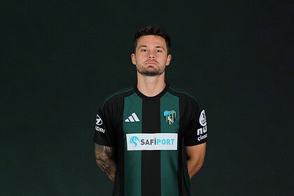 Kocaelispor'da Flaş Ayrılık: Karol Linetty'nin Sözleşmesi Karşılıklı Feshedildi!