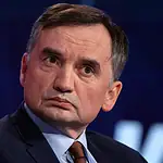 Macaristan'dan Ziobro'ya: Mülteci Statüsü ve Belgeleri İptal