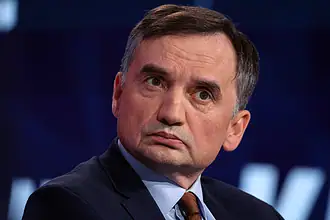 Macaristan'dan Ziobro'ya: Mülteci Statüsü ve Belgeleri İptal