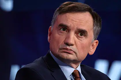 Macaristan'dan Ziobro'ya: Mülteci Statüsü ve Belgeleri İptal