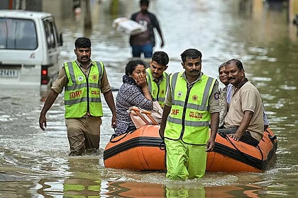 Hindistan ve Nepal’de Muson Felaketi: Sel ve Toprak Kaymalarında Can Kaybı 52’ye Yükseldi!