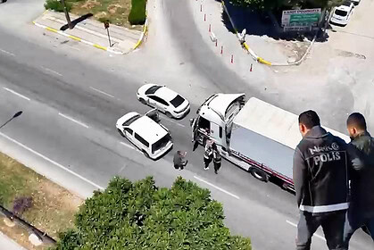 Kocaeli Dahil 73 İlde Dev Narkotik Operasyonu: 1780 Şüpheli Yakalandı!