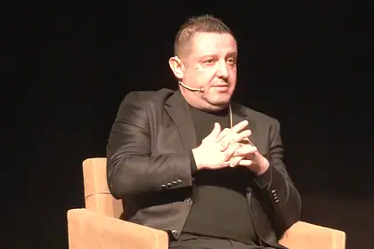 Nihat Kahveci Eşini Darbettiği İddiasıyla Gözaltında