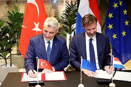 Ömer Bolat'tan Lahey'de JETCO İmzası: Ticaret 13,3 Milyar Dolara Ulaştı