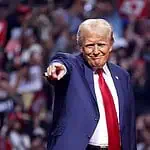 Trump İran'ın ABD Üssü Saldırısına Yanıt Verdi: "Çok Sert Vuracağız"