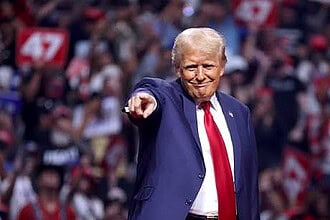 Trump İran'ın ABD Üssü Saldırısına Yanıt Verdi: "Çok Sert Vuracağız"
