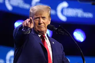 Trump'tan NATO'ya Sitem: "ABD Karşılıksız 999 Milyar Dolar Harcıyor"