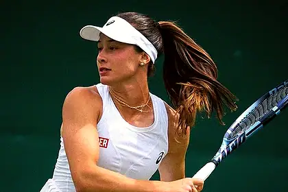 Zeynep Sönmez Wimbledon'da Elendi: 146. Basamaktaki Liu 2-0 Kazandı
