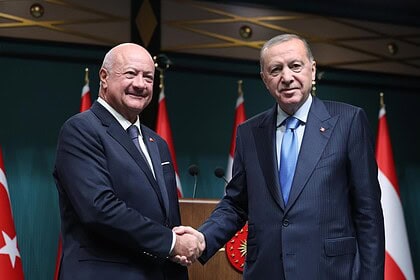 Ankara'da Diplomatik Zirve Türkiye ile Avusturya Ticarette 5 Milyar Dolar Hedefine Kilitlendi