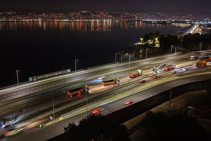 Kocaeli'de Gece Gündüz Mesaisi! Başiskele Kavşağı Ve Santral Rampası'nda Trafik Ulaşımına Yeni Dokunuş!