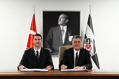 Beşiktaş, Dusan Vlahovic İle 3 Yıllık Sözleşme İmzaladı