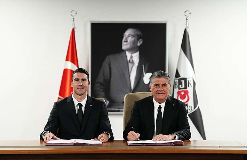Beşiktaş, Dusan Vlahovic İle 3 Yıllık Sözleşme İmzaladı