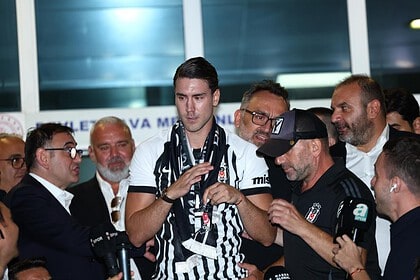 Beşiktaş, Dusan Vlahovic'i UEFA listesine ekledi
