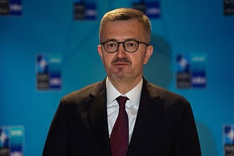 Burhanettin Duran’dan Ankara NATO Zirvesi Makalesi: Türkiye’nin Stratejik İletişimi Ve NATO 3.0 Vurgusu!