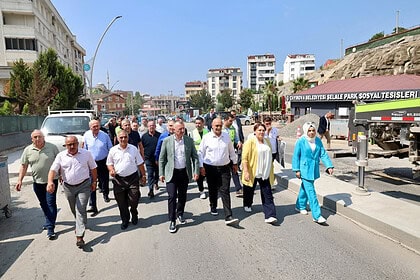Başkan Büyükakın'dan Çayırova Uğur Mumcu Caddesi'nde İnceleme: Altyapı Ve Üstyapı Tamamen Yenilendi!
