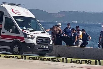 Kocaeli Darıca Sahilinde Ceset Bulundu: 2'si Kadın 3 Kişi Kıyıya Vurdu!
