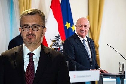 Avusturya Şansölyesi Christian Stocker Türkiye'ye Geliyor: İletişim Başkanı Burhanettin Duran Ziyaretin Detaylarını Açıkladı