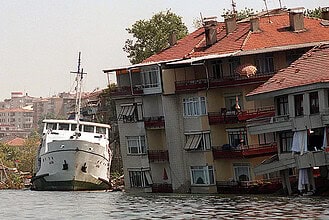 17 Ağustos'un Yıl Dönümünde Kocaeli Depreme Karşı Bilimi Rehber Alıyor!