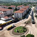 Gölcük Çiftlik Mahallesi’nde Ergenekon Caddesi Kavşağı Yenileniyor: Üstyapıda Yüzde 70 İlerleme!