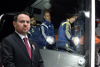 Fenerbahçe Otobüsüne Kurşunlu Saldırı Dosyası 11 Yıl Sonra Yeniden Açıldı: Trabzon'da 5 Şüpheliye Operasyon!
